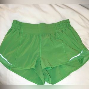 Lululemon Hotty Hot High Rise Shorts 2.5”